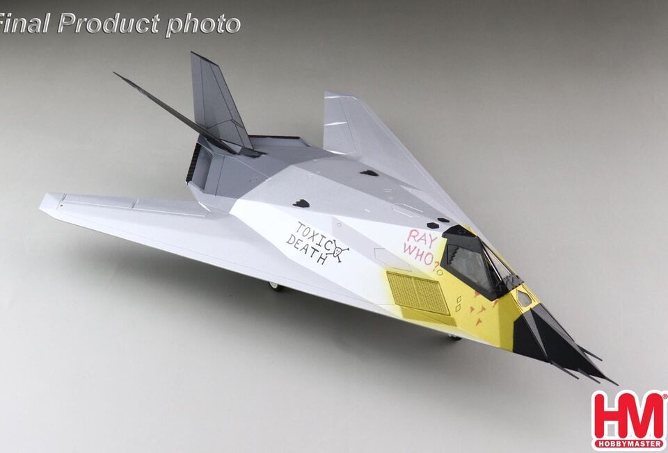 1:72 HM F-117A Nighthawk "Toxic Death" 79-10781, 1991 Bomber Diecast Plane Model