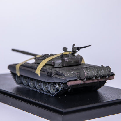 1/72 German T-72G Main Battle Tank T72 Pure Green Version Finished Product Model