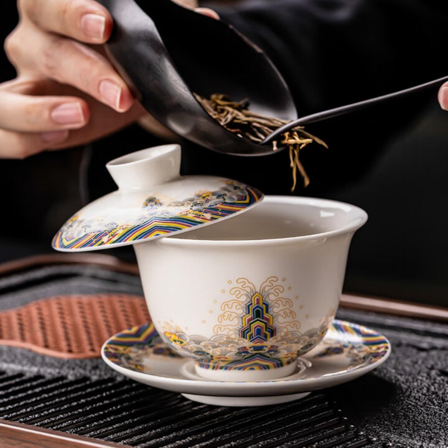 Jade Ceramics Enamel Colors Patterned Gaiwan 150ml 5.1oz White Kungfu Tea Set