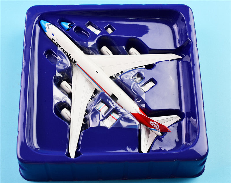 GeminiJets Cargolux for Boeing B747-8F LX-VCF Blue mask open nose 1/400 plane