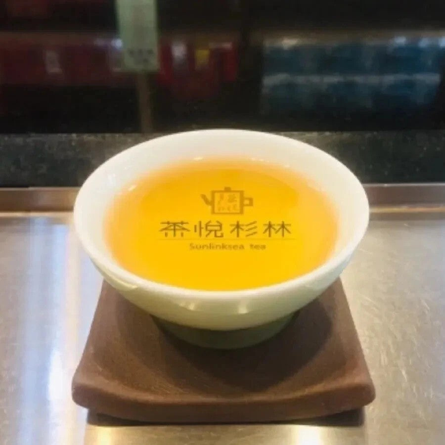 Taiwan unique tea,Oolong Tea-Honey flavor,Zhengshan Oolong tea 150g*4