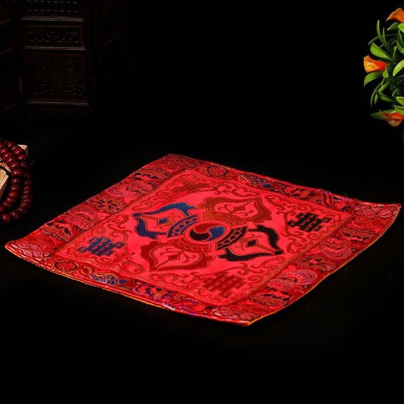 21cm Tibetan Buddhist Utensils Embroidery Eight Auspicious Crosses Cloth Mat