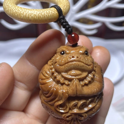 Natural Olive Nut Hand Carved Zen Toad Statue Pendant Bead Chain Frog