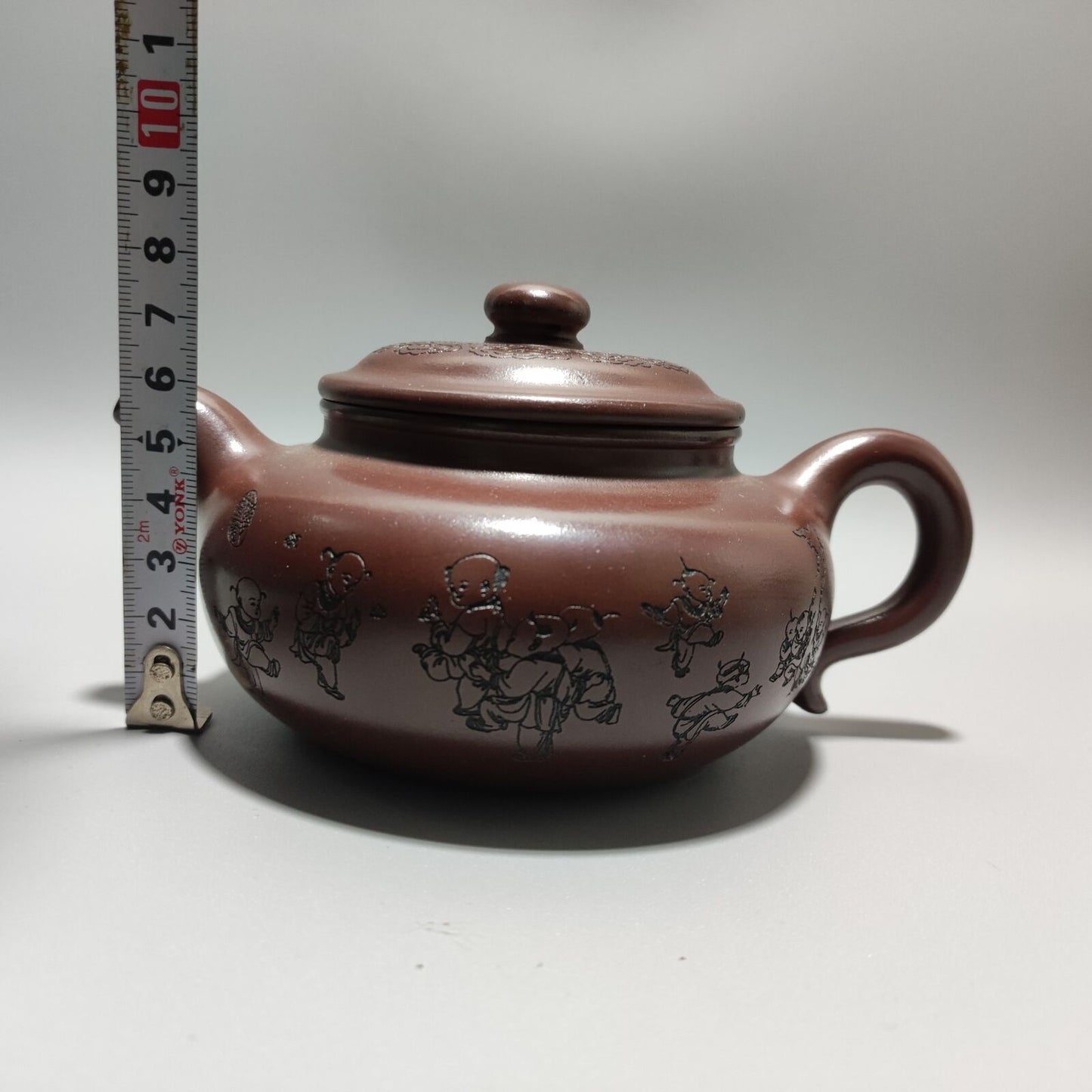 Vintage China Yixing Purple Clay Teapot Zisha Ceremony Carving Collectible Rare