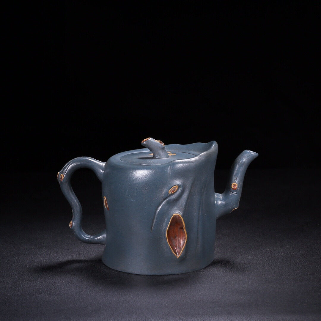 Chinese Yixing Zisha Clay Handmade Exquisite Teapot （暗香 底款：蒋蓉）