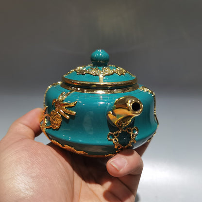 Chinese Yixing Zisha Clay Handmade Exquisite Teapot （描金珐琅彩壶 低款：周桂珍)