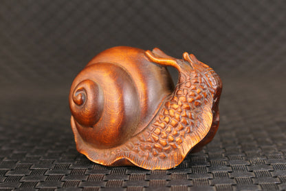 Old Chinese Boxwood Snail Figure Statue Table Home Decoration Gift