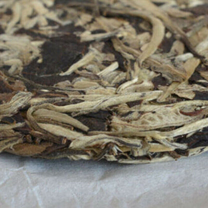 320g Box XIA GUAN BAI CHA Dali White Tea Cake Tea Jinggu Moonlight Pu'er