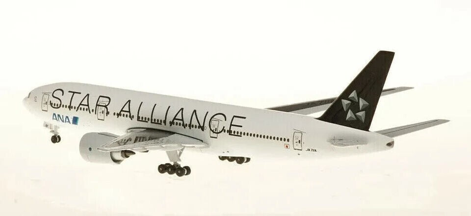 1:500 Aeroclassics ANA STAR ALLIANCE B777-200 Passenger Airplane Diecast Model