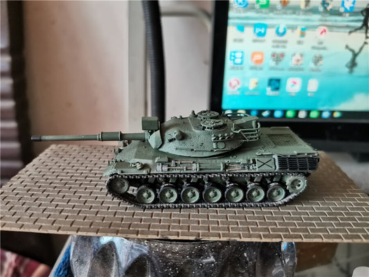 1:72 WW II Germany Leopard 1 Main Battle Tank Model Painted Finished