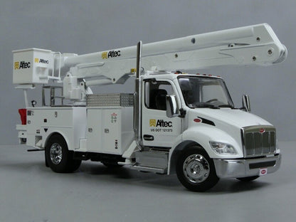 1:32 DM PETERBILT 536 With Altec AA55 Aerial SERVICE TRUCK Machine Diecast Model