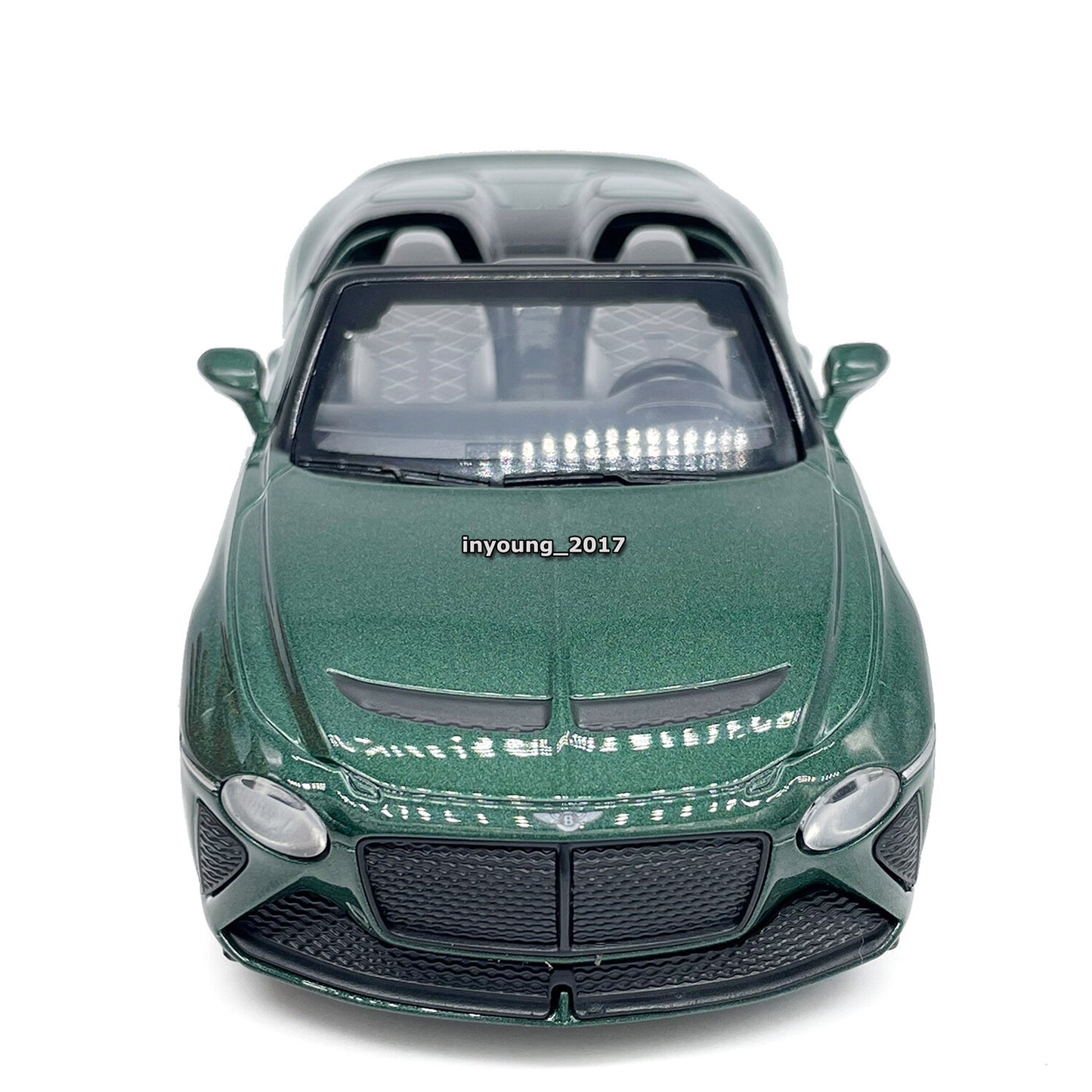 1/32 Bentley Mulliner Bacalar Model Car Diecast Toy Cars Doors Open Pull Back