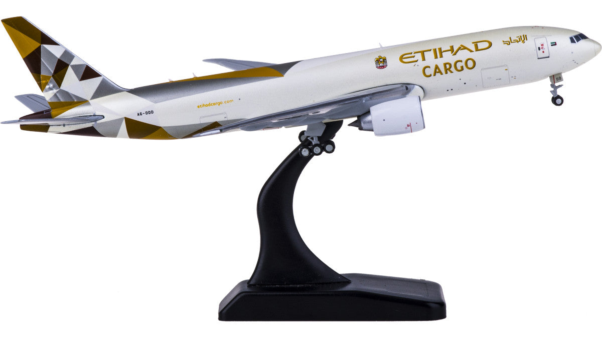 1:400 JC Wings ETIHAD CARGO BOEING 777-200F Passenger Airplane Diecast Model