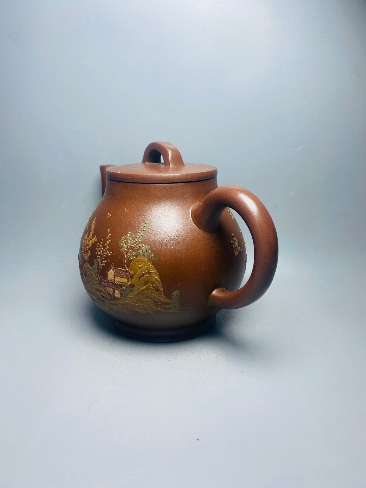 Chinese Yixing Zisha Clay Handmade Exquisite Teapot(泥绘山水 底款：顾寒军)