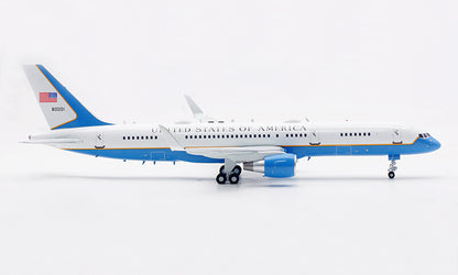1:200 InFlight U.S. Air Force BOEING 757-200( C-32A ) Airplane Diecast Model