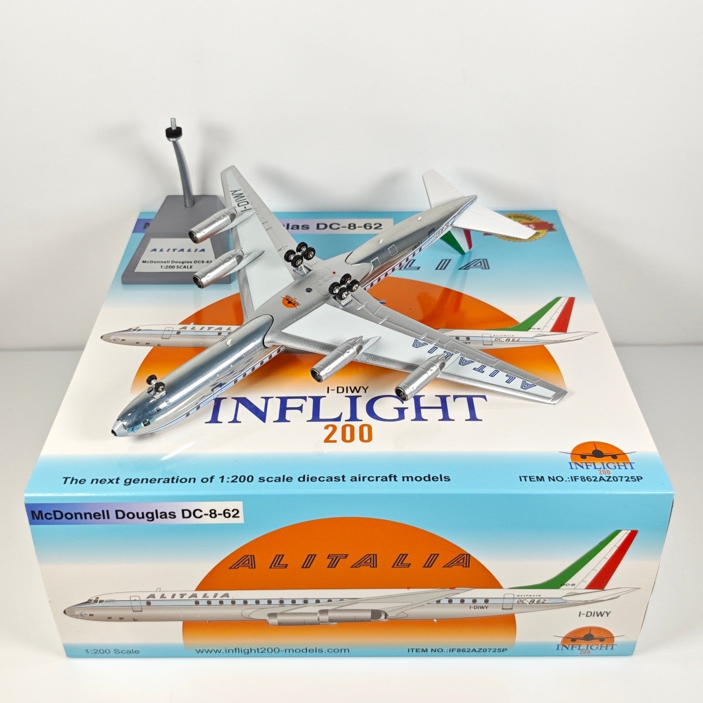 1:200 InFlight Alitalia DC-8-62 I-DIWY Passenger Airplane Diecast Plane Model