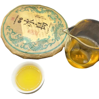 357g Yunnan Mengku Icelandic Ancient Tree Puerh Tea Raw Tea Cake Pu'er Tea