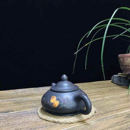 Chinese Yixing Zisha Clay Handmade Exquisite Teapot （草帽 底款：姜礼明）