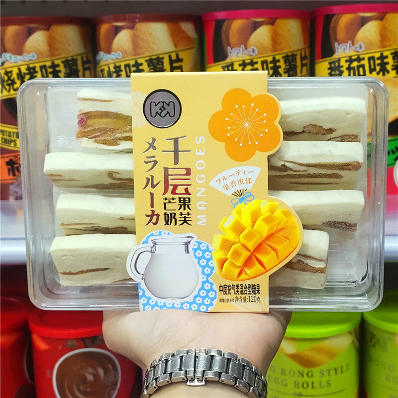 120g Thousand Layer Mango Milk Cake Freeze-Dried Strawberry Snowflake Snacks