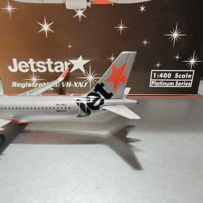 1:400 Phoenix Jetstar Airbus A320 VH-XNJ Airplane Diecast Aircraft Plane Model
