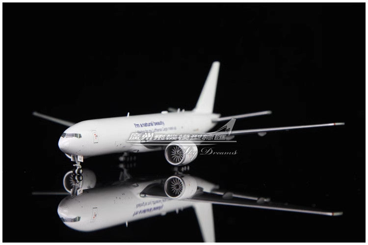 1:400 JC Wings Lufthansa BOEING 777-200LRF Airplane Diecast Plane Aircraft Model