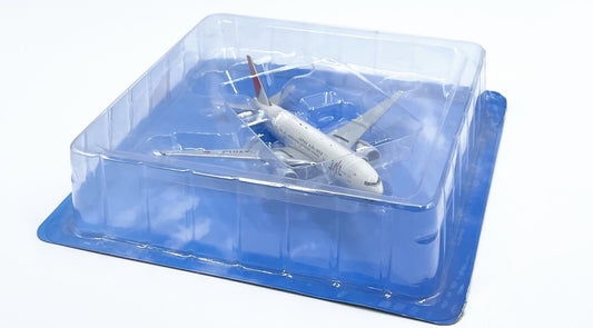 1:400 JAL JAPAN AIRLINES BOEING 777-200 Passenger Plane Diecast Airplane Model