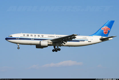 1:400 JET CHINA SOUTHERN A300-600R B-2323 Passenger Airplane Diecast Model