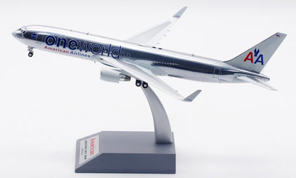 1:200 InFlight American Airlines Boeing 767-300 Airplane Diecast Aircraft Model