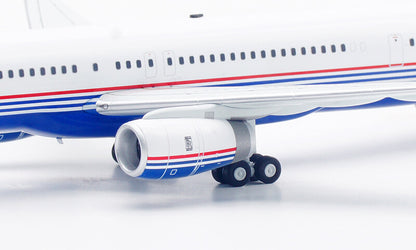 1:200 28CM InFlight BOEING 757-300 Passenger Airplane Diecast Aircraft Model
