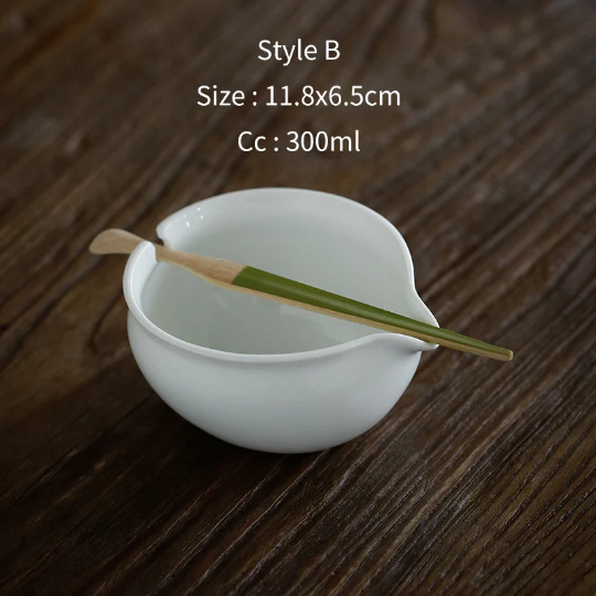 Ceramic Tea Pitchers with Bamboo Spoon 330ml