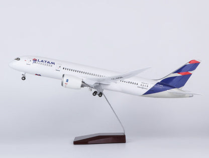 1:130 43CM LATAM BOEING 787 Airplane Landing Gear Resin Aircraft Plane Model