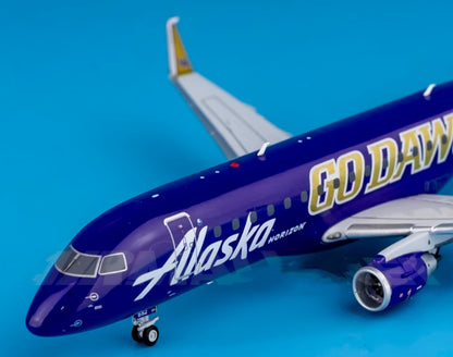 1:200 GeminiJets Alaska Airlines Embraer ERJ-175LR Airplane Diecast Plane Model