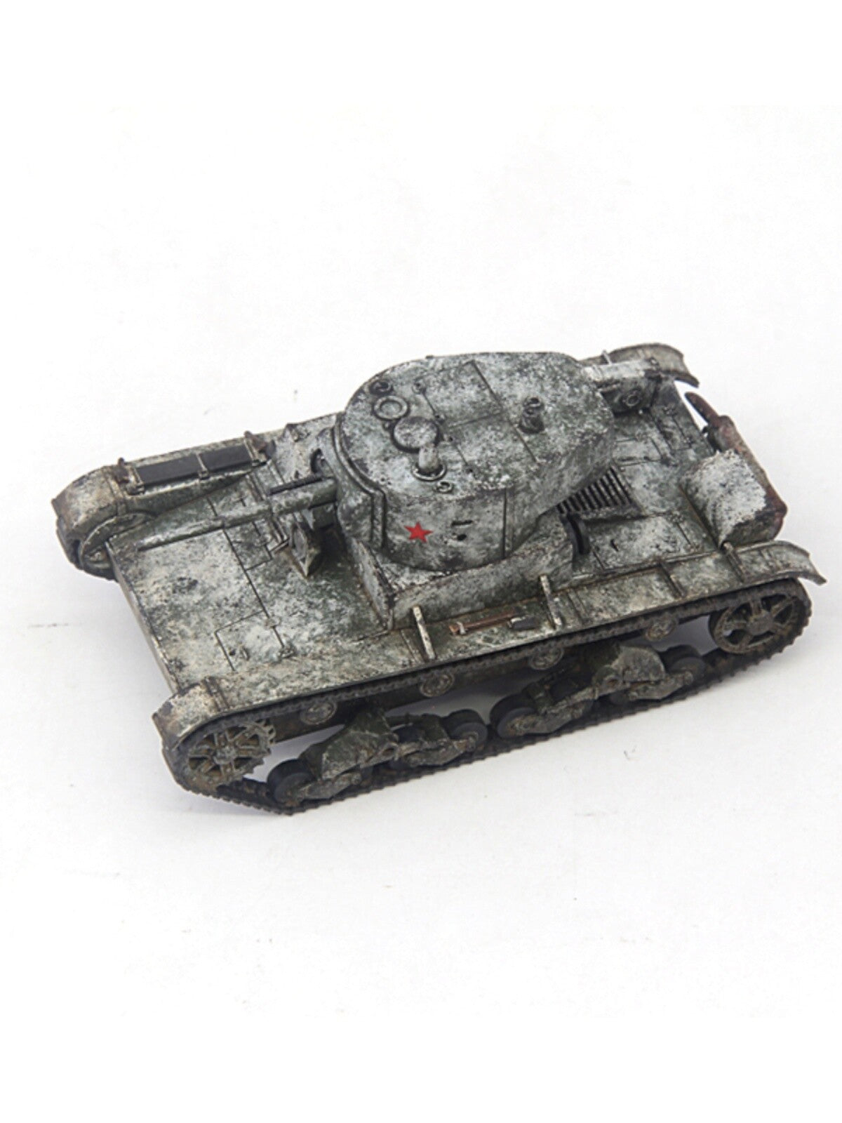 1/72 T26 T-26 Light Tank Model 1933 No Antenna Snow Coating
