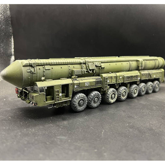 1:72 AM TOPOL-M Inter - Continental Ballistic Missile Army Resin Military Model