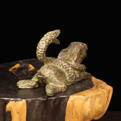 Collection chinese bronze snake PK rabbit statue home decoration tea pet