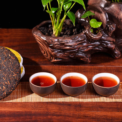 MengHai Old Ripe Pu erh Tea Cake Natural Herbal Energy Drink 100g