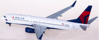 1:200 GeminiJets DELTA BOEING 737-800W Passenger Airplane Diecast Aircraft Model