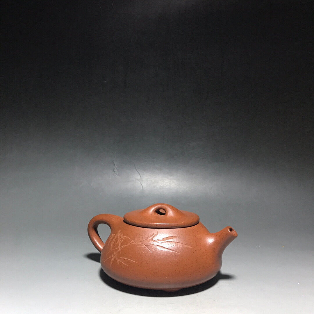 Chinese Yixing Zisha Clay Handmade Exquisite Teapot（石瓢 底款：顾景舟）