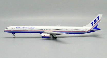 1:200 28CM JC Wings BOEING 757-300 Passenger Airplane Diecast Aircraft Model