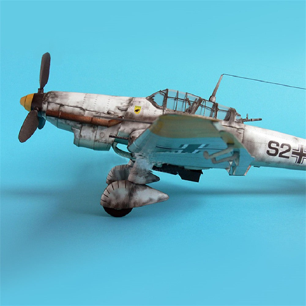 1/33 German Ju-87 D-3 Junkers Dive Bomber Aircraft Plane Unassembled Display