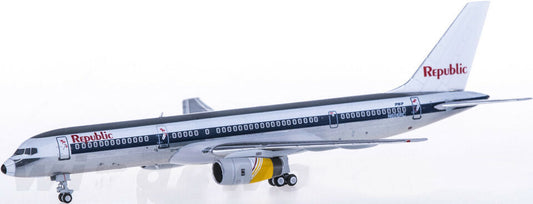 1:400 NG Model Republic BOEING 757-200 Passenger Aircraft Diecast Airplane Model