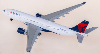 1:400 Geminijets Delta Air Lines Airbus A330-200 Passenger Plane Diecast Model