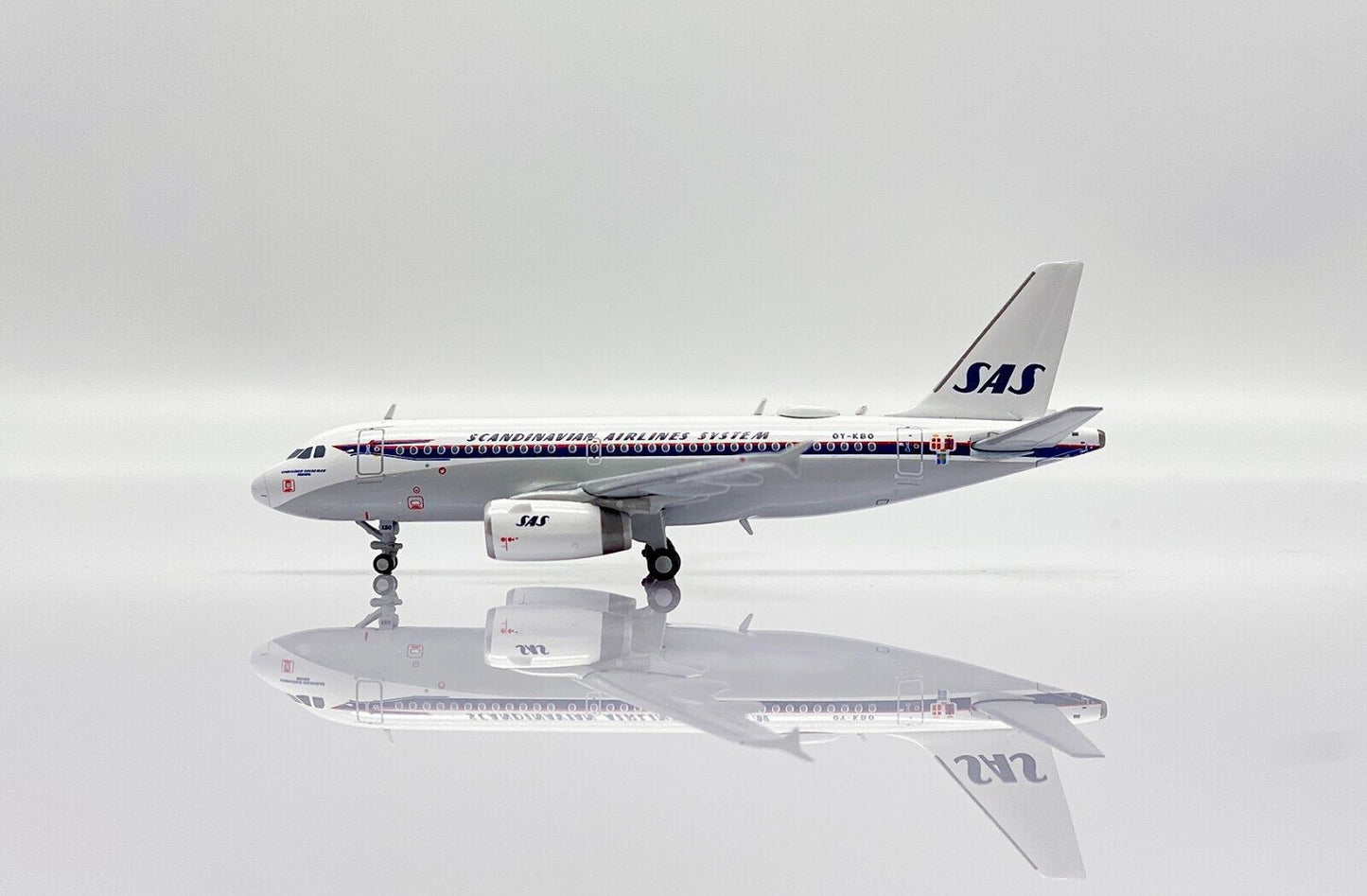 1:400 JC Wings SAS AIRBUS A319 Passenger Airplane Diecast Aircraft Plane Model