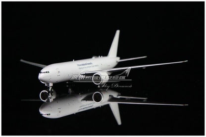 1:400 Phoenix Lufthansa BOEING 777-200F Passenger Aircraft Diecast Plane Model