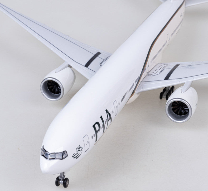 47CM 1:157 PIA Pakistan BOEING 777-300ER Airplane Landing Gears Resin Model