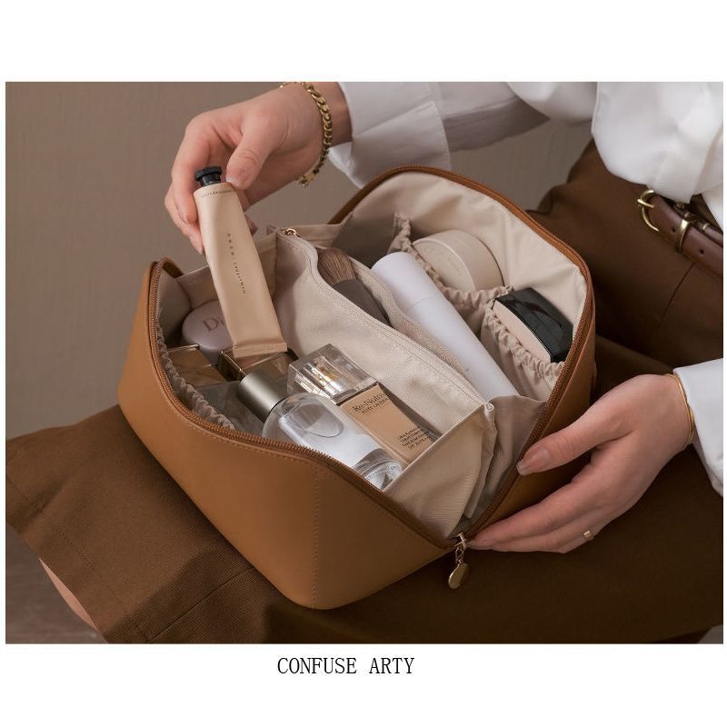 Fashion Cosmetic Bag Synthetic Leather Waterproof Traveling Storage Makeup Pouch