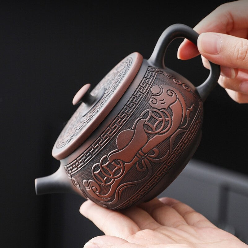 Boutique Tea Pot Purple Pottery Chinese Kungfu Tea Pot Ball Shaped Infuser Holes