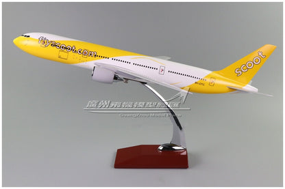 48CM Flyscoot BOEING 777 9V-OTC Passenger Airplane Resin Aircraft Plane Model