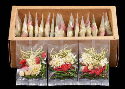 Honeysuckle, chrysanthemum, medlar, cassia seed, rock sugar, light bamboo leaves