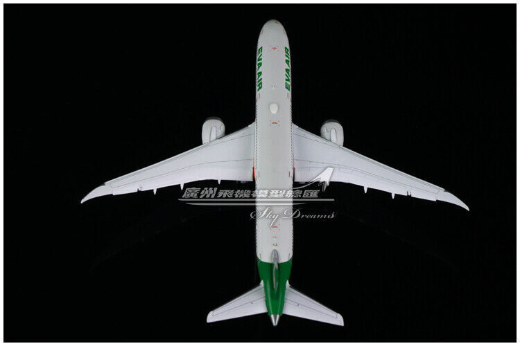 1:400 JC Wings EVA AIR BOEING 787-10 Passenger Airplane Flap Down Diecast Model